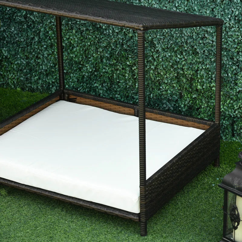Kirklin Rattan Dog House
