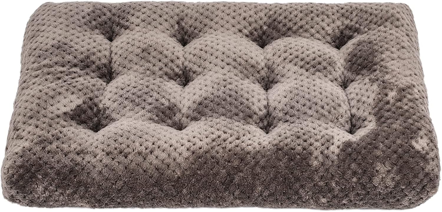 Fuzzy Deluxe Pet Bed