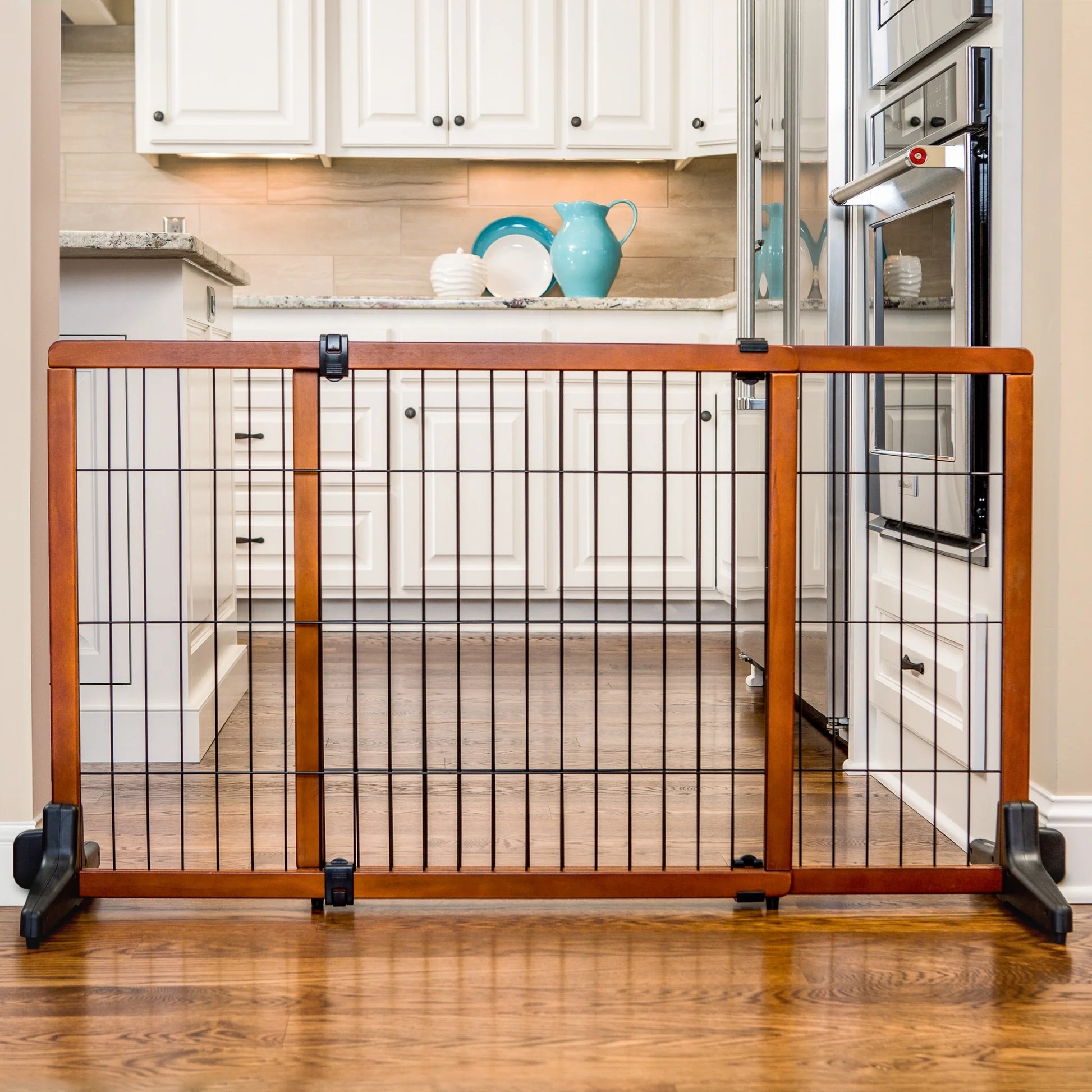 Adjustable Freestanding Pet Gate